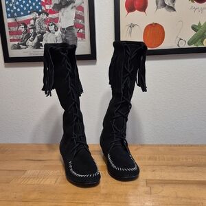 NYLA Black Suede Front Lace Up Mocasin Boot Heel W Fringe